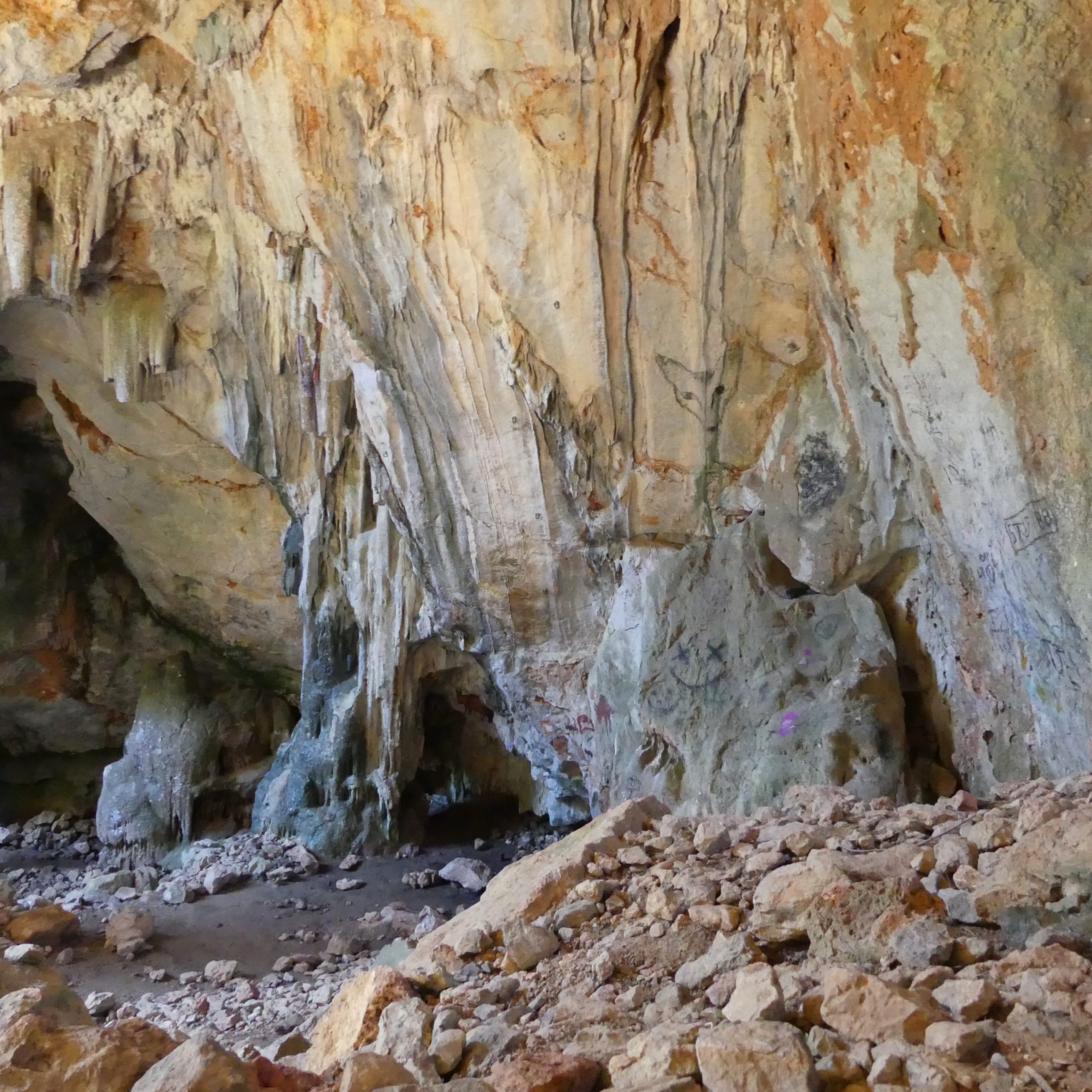 grotte de la Caune